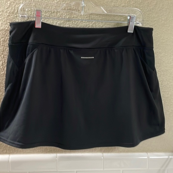 Champion Black Skort . Size L EUC - Picture 1 of 5